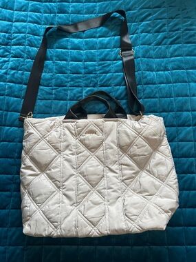 Quilted Griege coloured Tote Bag with Removable and Adjustable Strap
